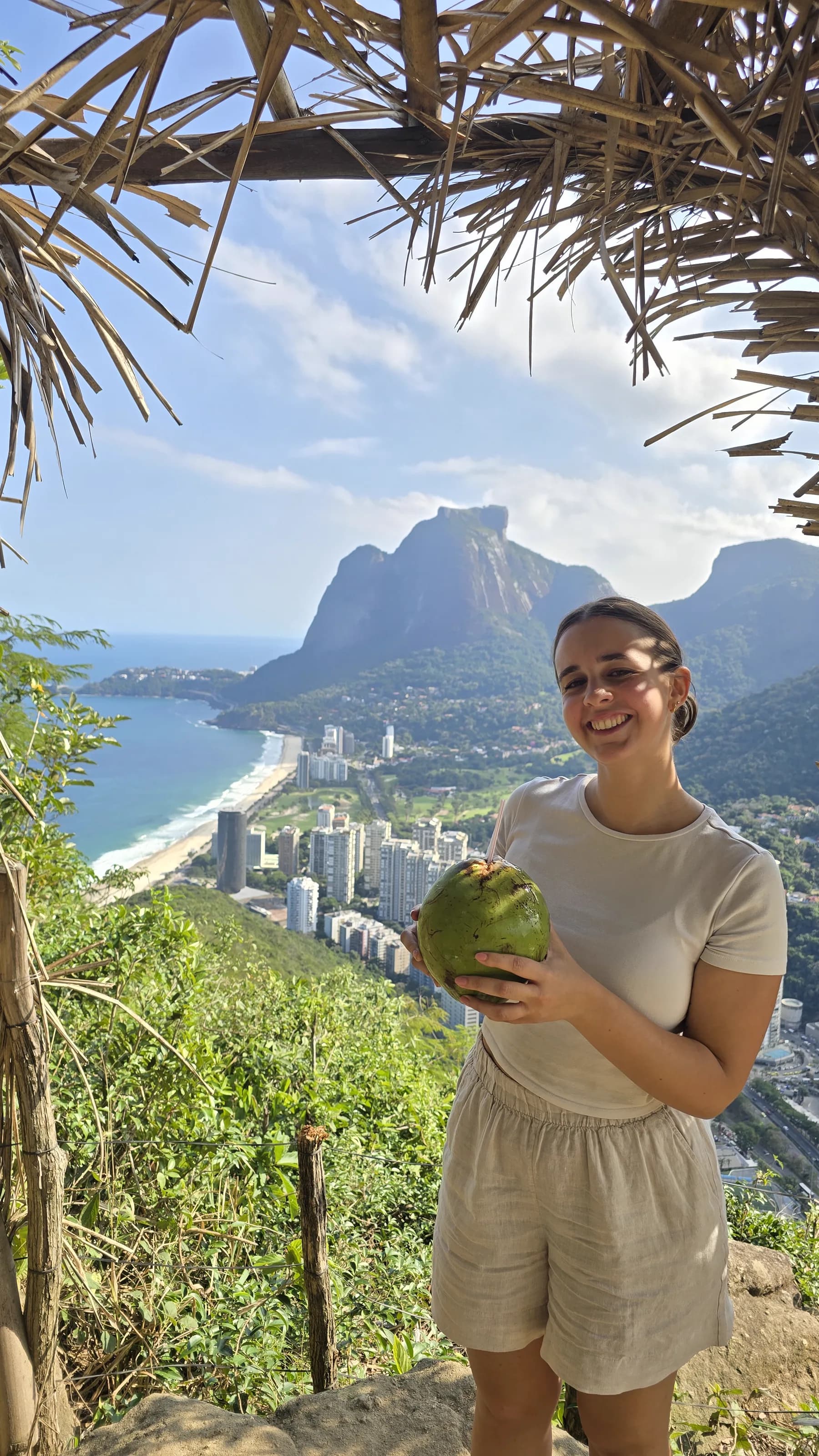 Cova con vistas de Río de Janeiro
